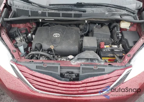 2017 Toyota Sienna Le 8 Passenger from USA, damaged, VIN 5TDKZ3DC5HS777268